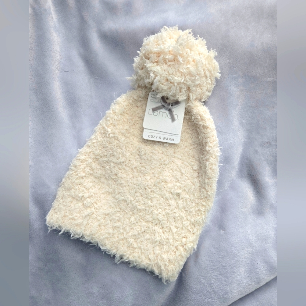 🟢 Lemon Cozy Cream Beanie